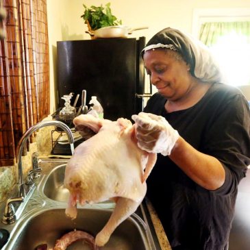 Efforts under way to buy oven for Chesapeake woman who cooks Thanksgiving for 400